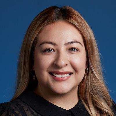 Headshot of Vanessa Silva