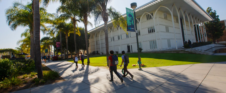 Students walking outside around LMU campus