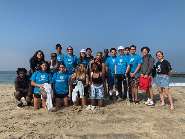 Group of students on a trip with the Seaver LLC