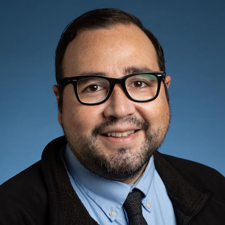 Headshot of Claudio Rodriguez
